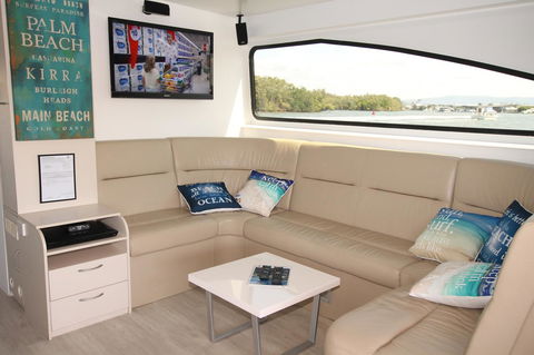 Coomera Houseboats - ACT Tourism 11