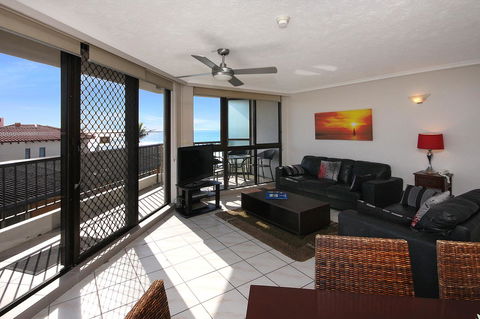 Spindrift On The Beach - Absolute Beachfront - ACT Tourism 39
