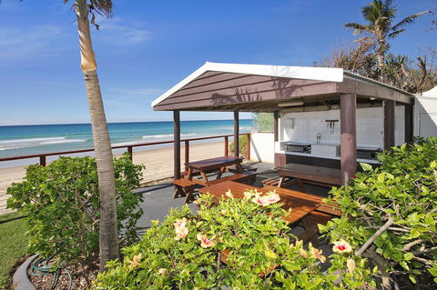 Spindrift On The Beach - Absolute Beachfront - ACT Tourism 10