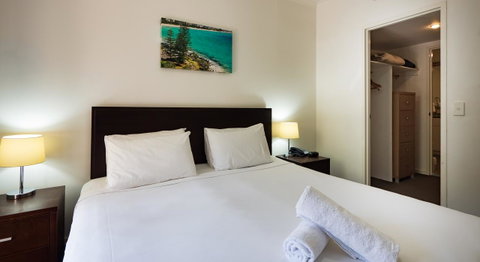 Swell Resort Burleigh Heads - ACT Tourism 38