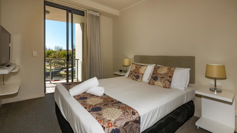 Swell Resort Burleigh Heads - ACT Tourism 34