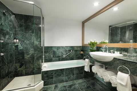 Sofitel Gold Coast Broadbeach - ACT Tourism 2