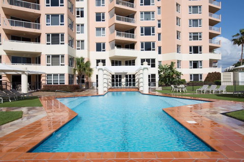 Belle Maison Apartments - Official - ACT Tourism 37