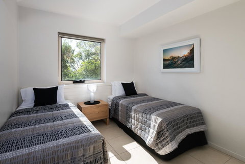 Picture Point Terraces - ACT Tourism 19