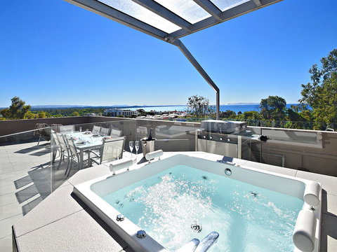Picture Point Terraces - ACT Tourism 4