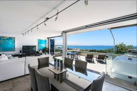 Picture Point Terraces - ACT Tourism 5