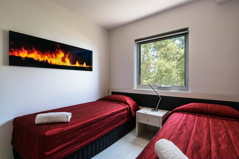 Picture Point Terraces - ACT Tourism 14