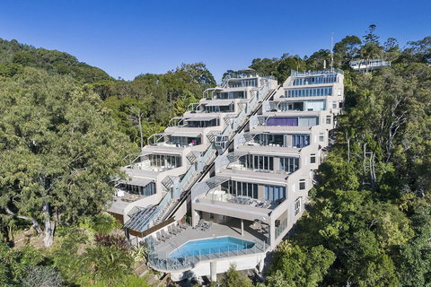 Picture Point Terraces - ACT Tourism 0