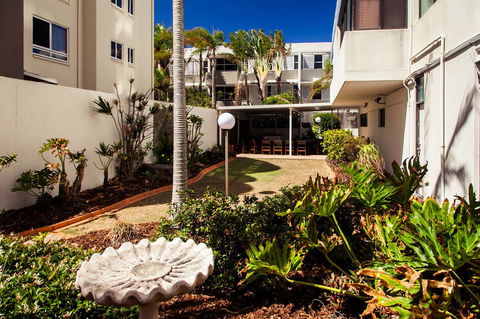 Elouera Tower - ACT Tourism 14