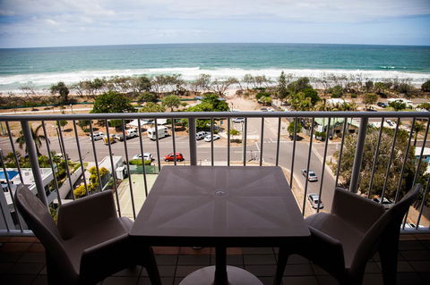 Elouera Tower - ACT Tourism 5