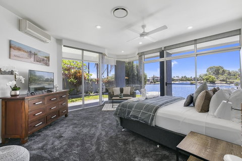 Havana Blue - Large 4 Bedroom Family Home - ACT Tourism 13