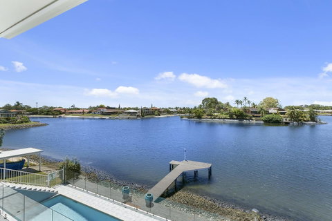 Havana Blue - Large 4 Bedroom Family Home - ACT Tourism 7