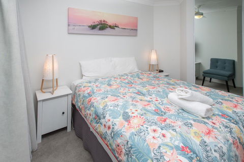 Miami Beachside Holiday Apartments - ACT Tourism 14