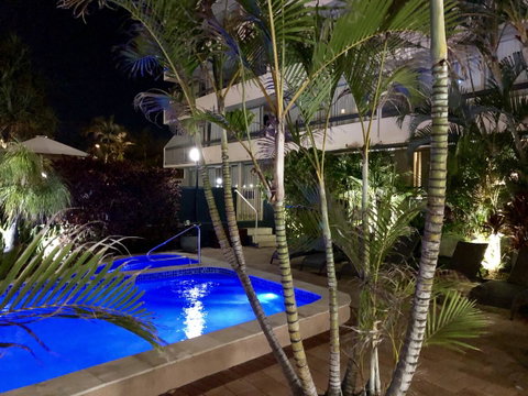 Hi Ho Beach Apartments On Broadbeach - ACT Tourism 5