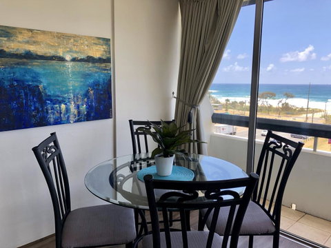 Hi Ho Beach Apartments On Broadbeach - ACT Tourism 10