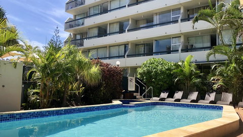 Hi Ho Beach Apartments On Broadbeach - ACT Tourism 0
