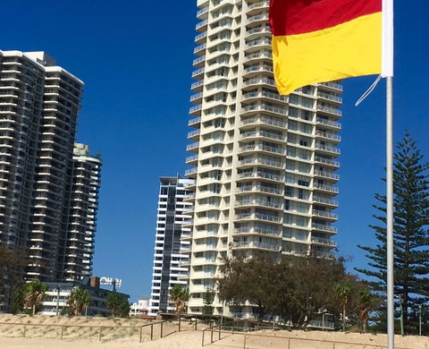 Hi Ho Beach Apartments On Broadbeach - ACT Tourism 33