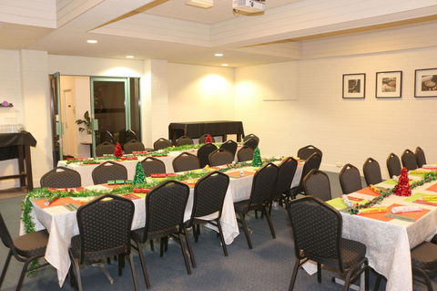 Brighton Hotel - ACT Tourism 13