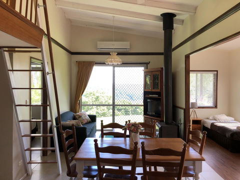 Montville Holiday Apartments - ACT Tourism 12