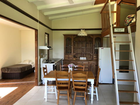 Montville Holiday Apartments - ACT Tourism 13