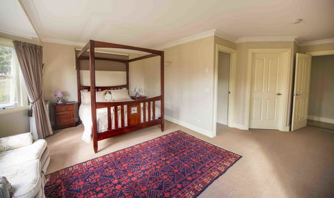 Wattle Grove Homestead Bed & Breakfast - ACT Tourism 0