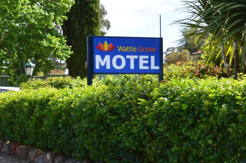 Wattle Grove Motel Maryborough - ACT Tourism 0