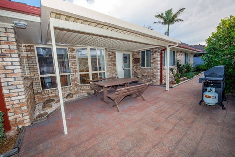 Whitesands Road, Unit 2/12 - ACT Tourism 2