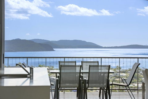 Whitsunday Views - Airlie Beach - ACT Tourism 1