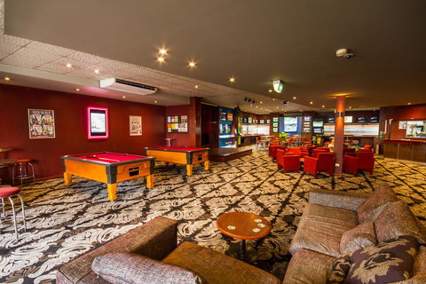 Wiley Park Hotel - ACT Tourism 1