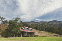 Willabrook Retreat - Mojo Cottage - Romantic escape