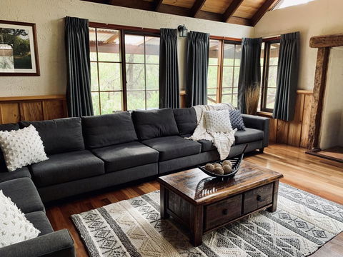 William Bay Cottages - ACT Tourism 1