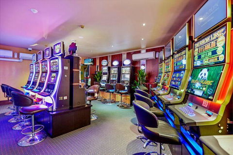 Yandina Hotel - ACT Tourism 3