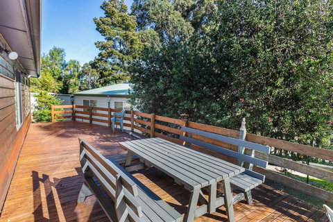 YARRABEE - The Perfect Getaway! - ACT Tourism 3