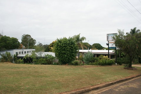 Yarraman Gardens Motel Queensland - ACT Tourism 1