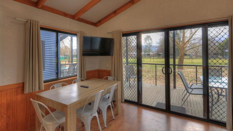 Yea Riverside Caravan Park - ACT Tourism 1