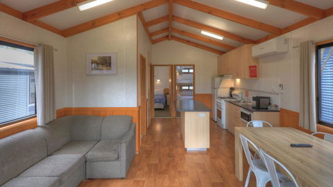 Yea Riverside Caravan Park - ACT Tourism 2
