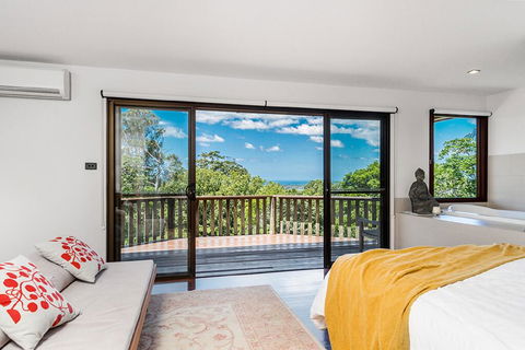 Your Luxury Escape - Cedar View - ACT Tourism 2