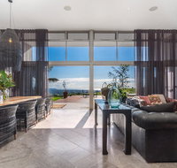 Your Luxury Escape - Horizon - ACT Tourism