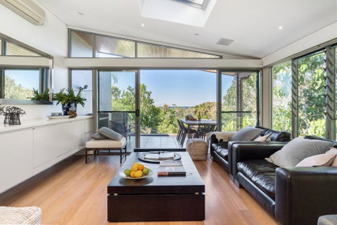 Your Luxury Escape - Vue From Here - ACT Tourism 0