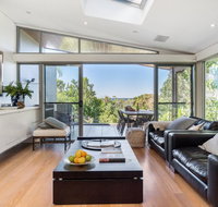 Your Luxury Escape - Vue from Here - ACT Tourism