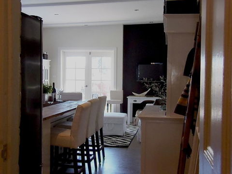 YSG The Edward Townhouse 155 - Steps To Town - ACT Tourism 2