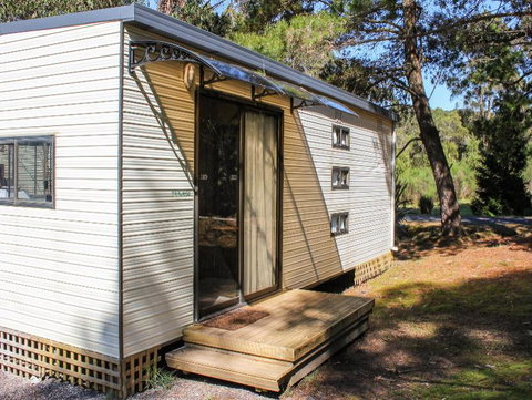 Zeehan Bush Camp - ACT Tourism 0