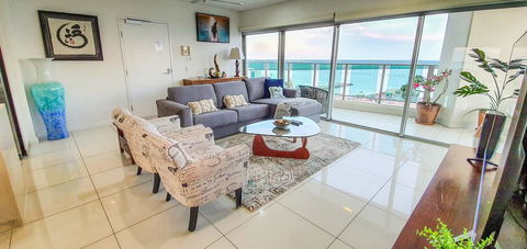 ZEN BY THE WATER - Darwin Premier Retreat - ACT Tourism 0