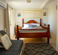 Zen Escape Guest House - ACT Tourism