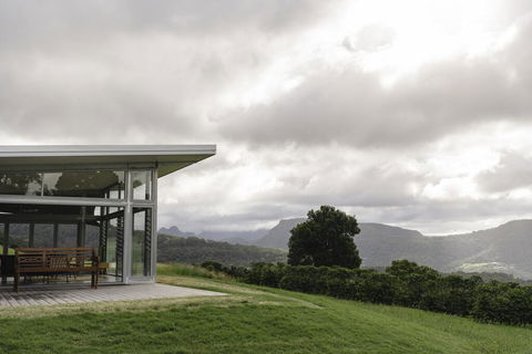 Zetas Coffee Origin House - ACT Tourism 0