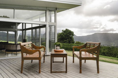 Zetas Coffee Origin House - ACT Tourism 1