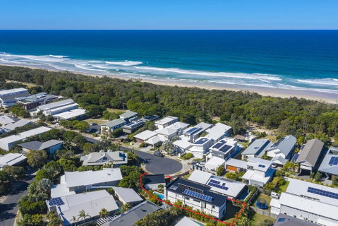 Ziba On Collins - ACT Tourism 2