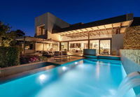 Book Kawana Waters Accommodation Vacations ACT Tourism ACT Tourism
