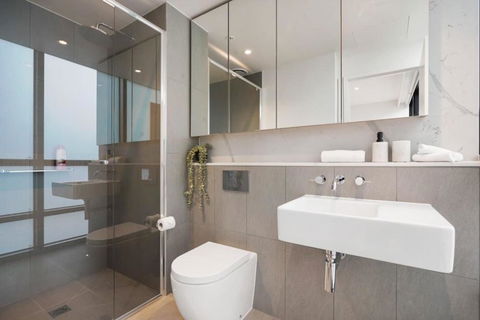 A Comfortable Stay Awaits You In Southbank - ACT Tourism 4