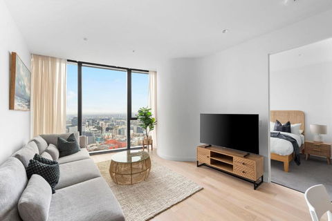 A Cozy 2BR Apt At Sapphire By The Gardens - ACT Tourism 3